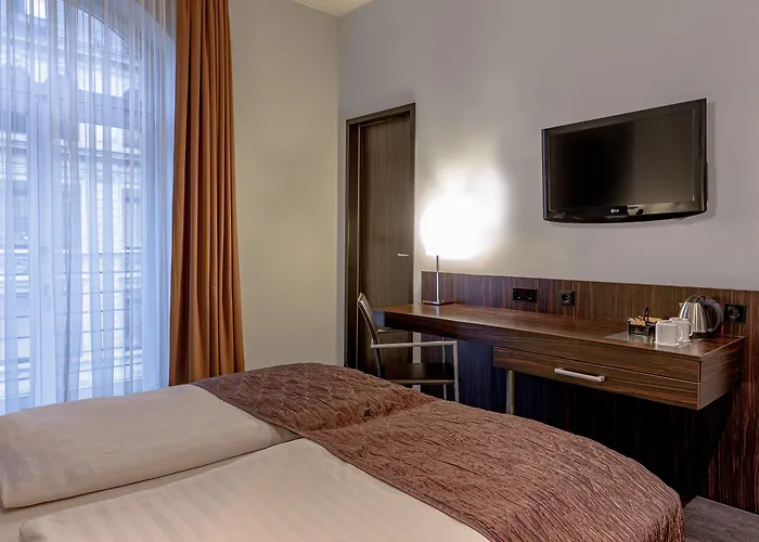 Ramada By Wyndham Frankfurt Centre 美因河畔法兰克福