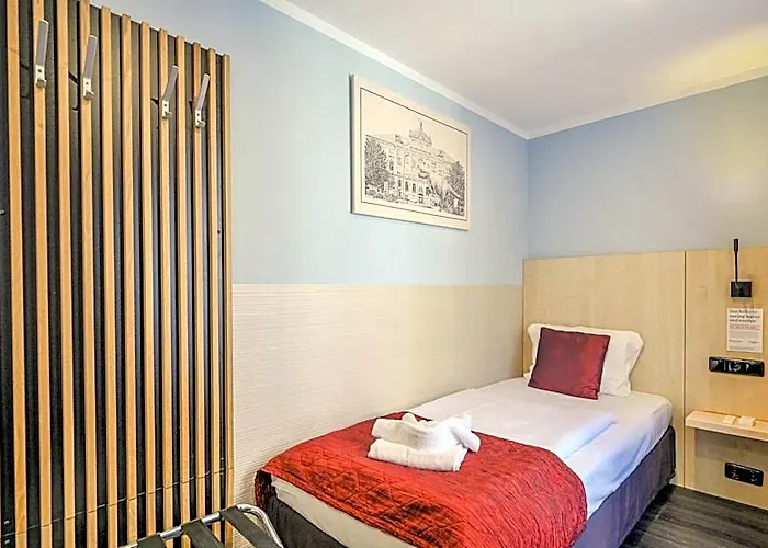 Ramada By Wyndham Frankfurt Centre 美因河畔法兰克福