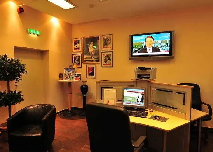 Ramada By Wyndham Frankfurt Centre 酒店 美因河畔法兰克福