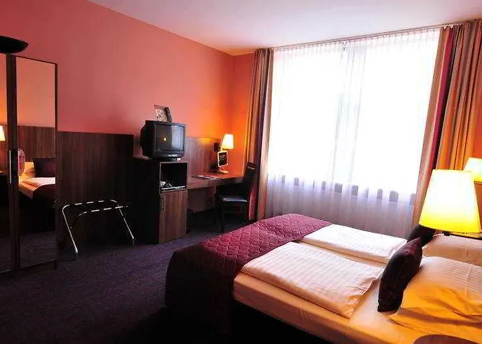 Ramada By Wyndham Frankfurt Centre 美因河畔法兰克福